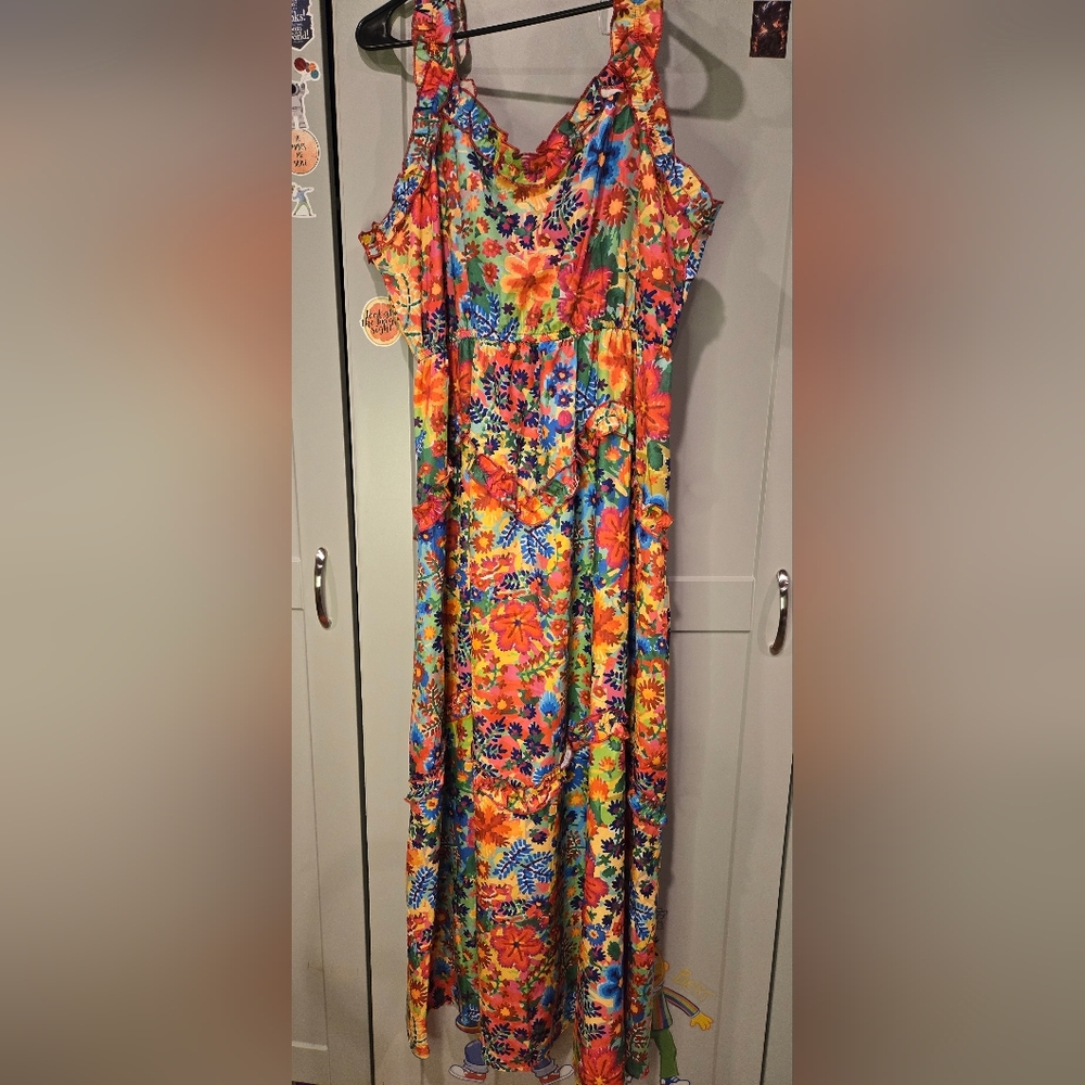 Grace & Emma Vibrant Floral Maxi Dress